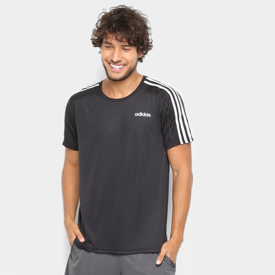 Camiseta Adidas D2M 3 Stripes Masculina - Preto Menor preço em Camiseta Adidas D2M 3 Stripes Masculina - Preto