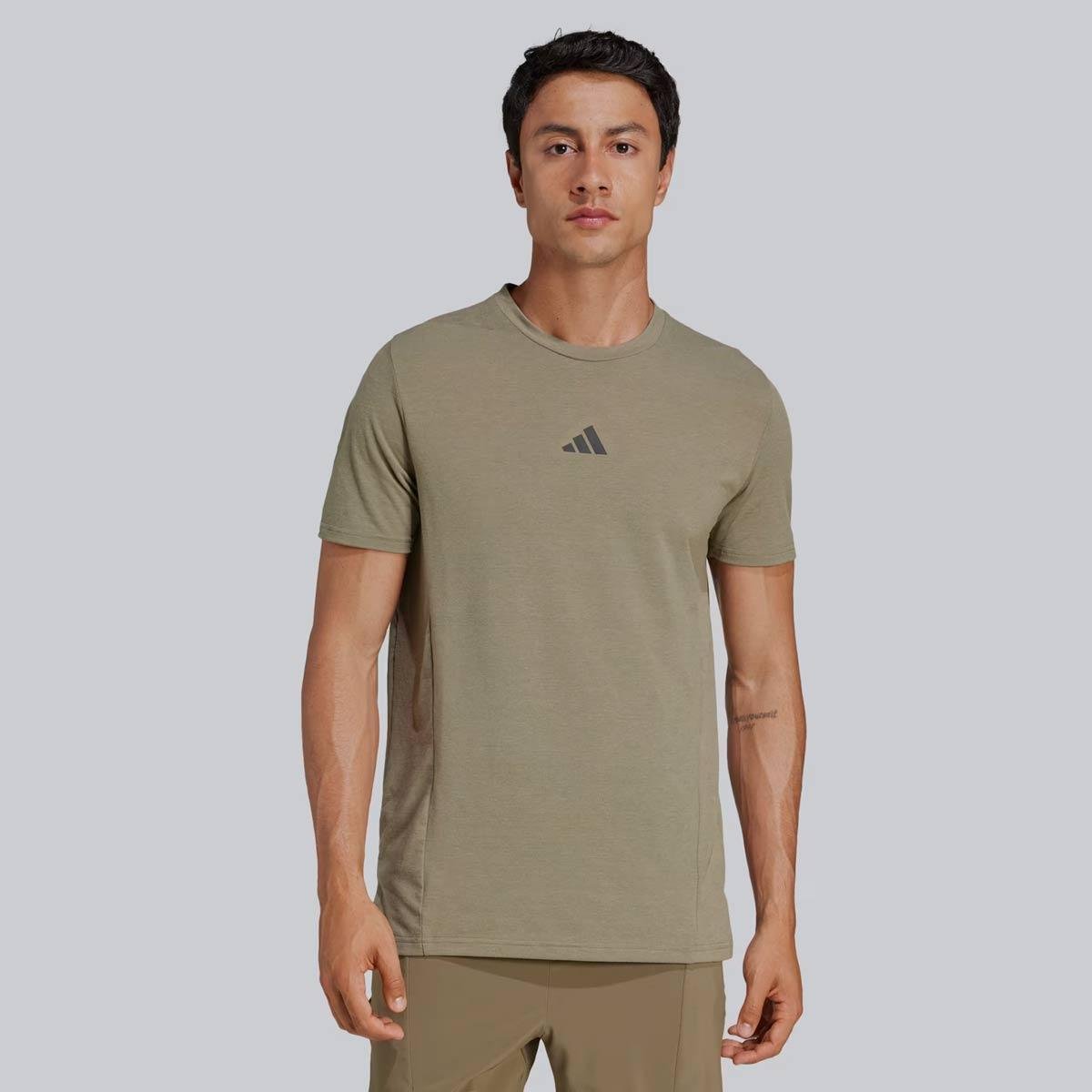 Camiseta Adidas Designed 4 Training Verde Oliva Menor preço em Camiseta Adidas Designed 4 Training Verde Oliva