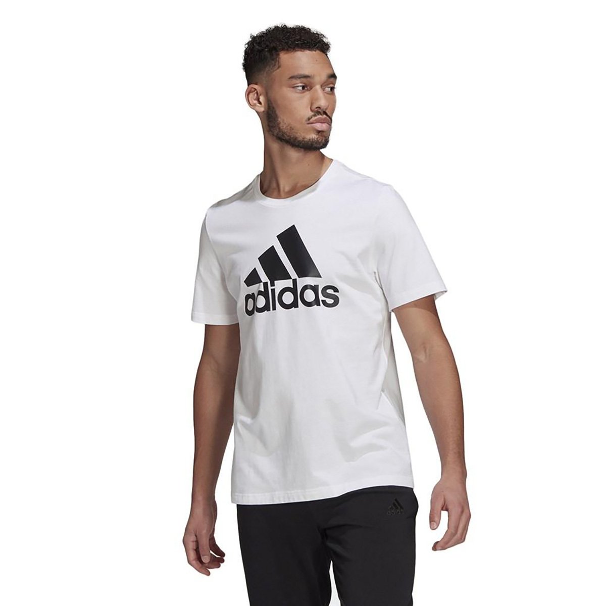 Camiseta Adidas Essentials Big Logo Masculina é ruim? Camiseta Adidas Essentials Big Logo Masculina é boa?