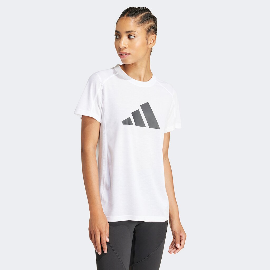 Camiseta Adidas Essentials Big Performance Feminina