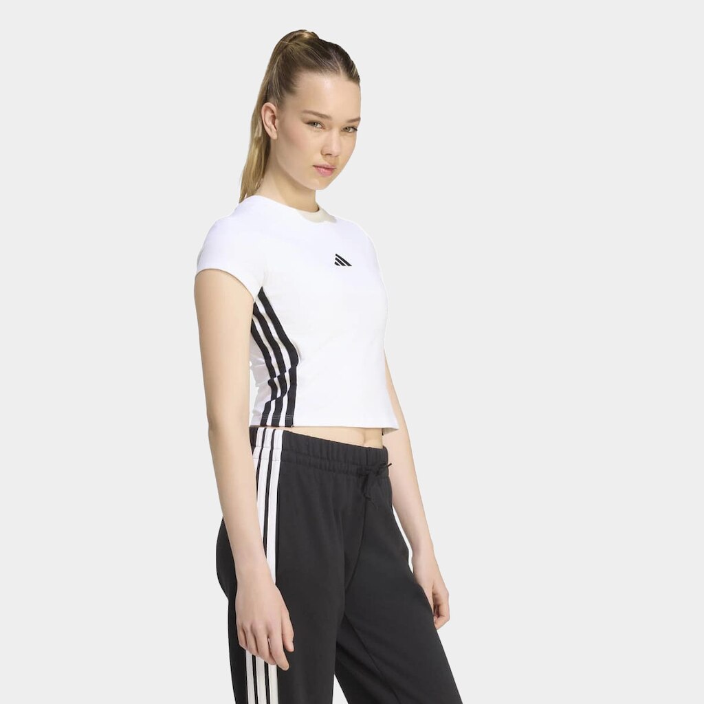 Camiseta Adidas Essentials Feminina