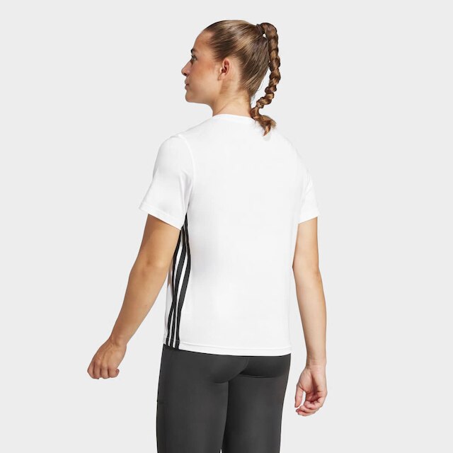 Camiseta Adidas Essentials Logo Feminina