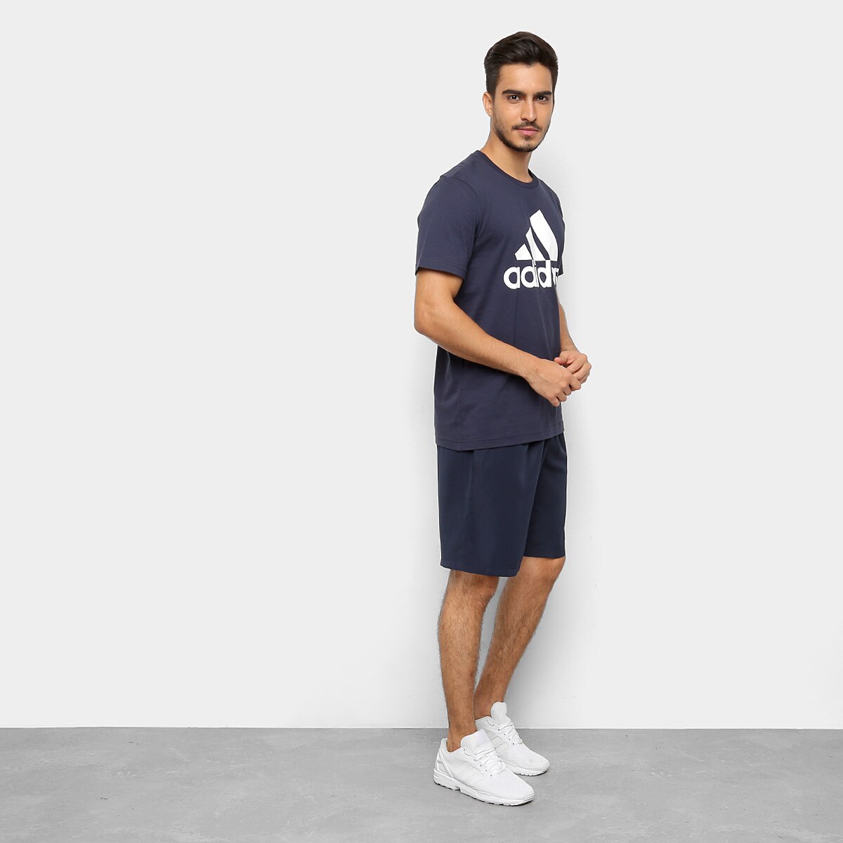 camisa estampa adidas