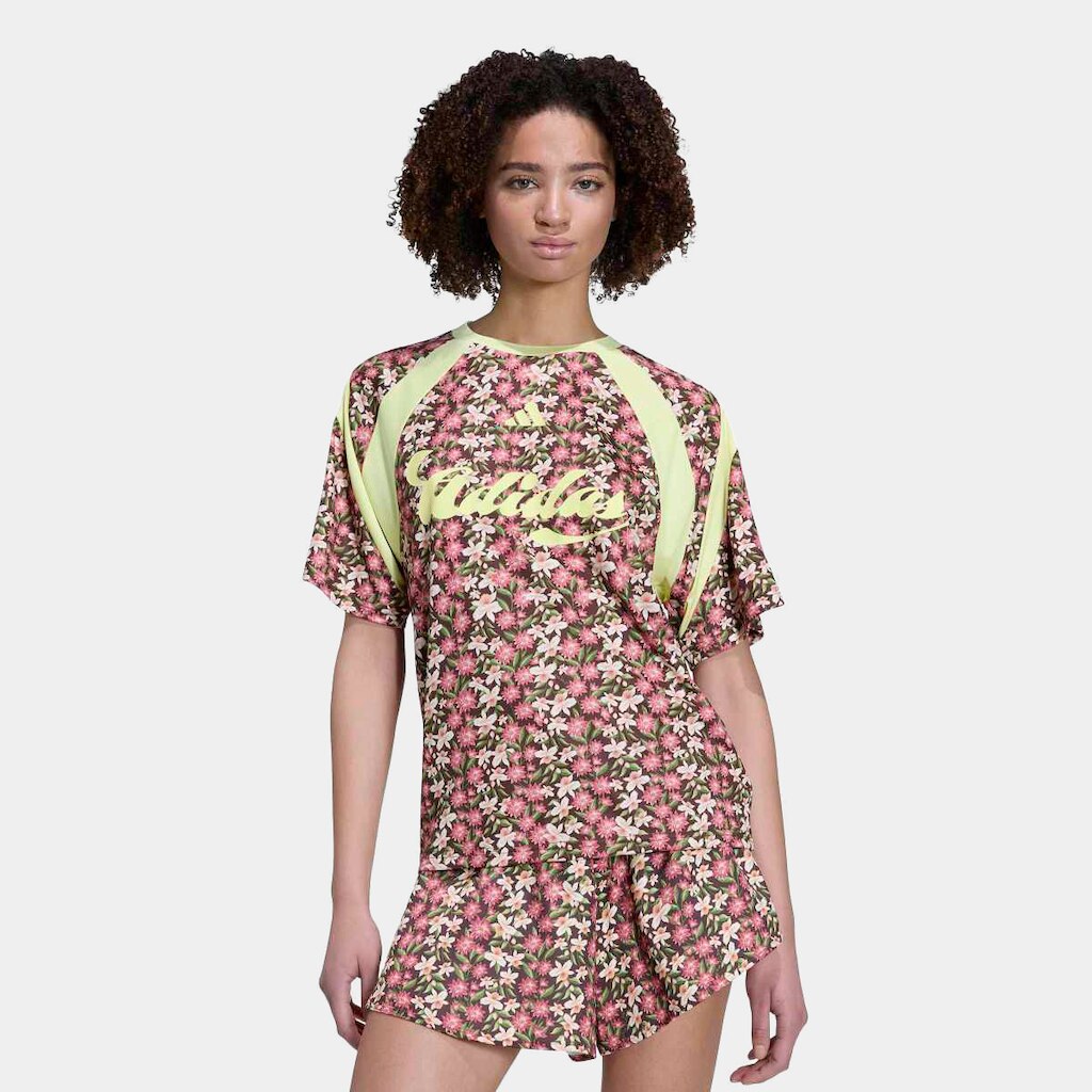 Camiseta Adidas Farm Feminina