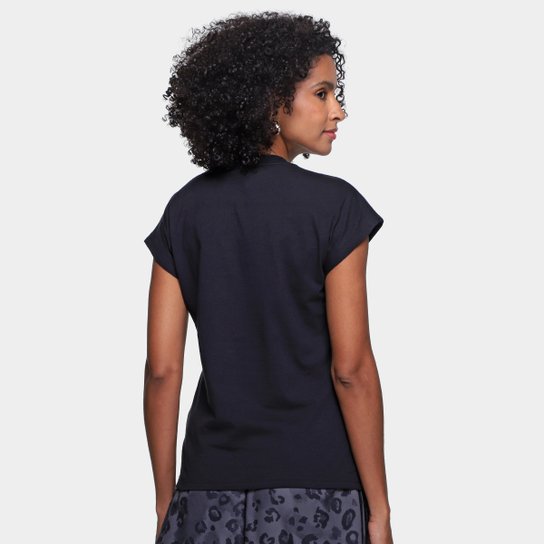 Camiseta Adidas Logo Linear Feminina