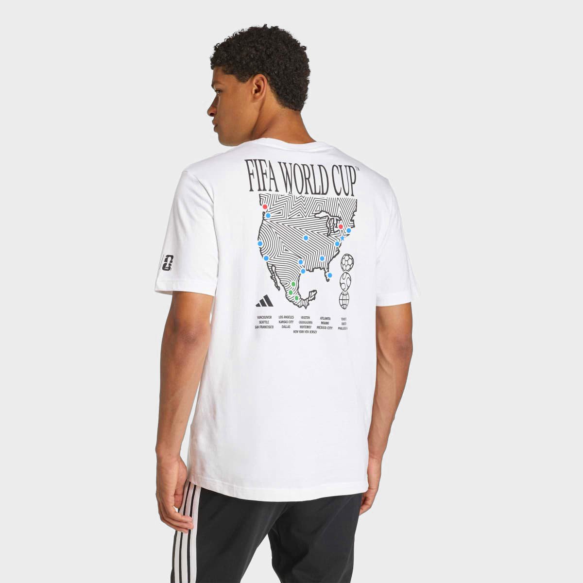 Camiseta Adidas Mapa da Copa do Mundo Masculina - 1