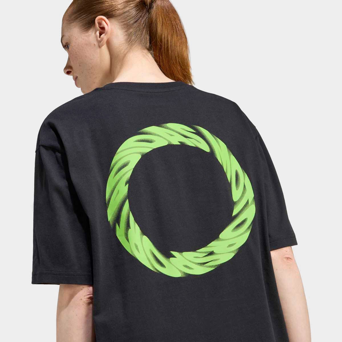 Camiseta Adidas Moto T2 Feminina - 3