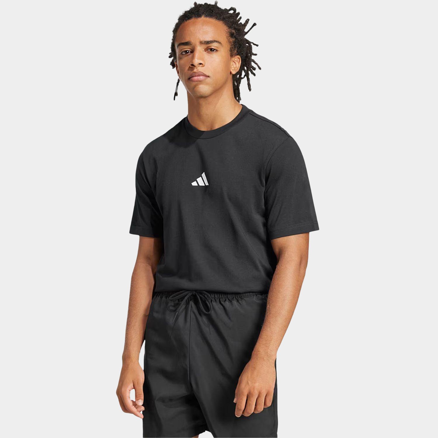 Camiseta Adidas Small Logo Masculina - 1