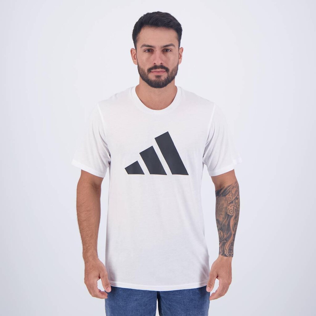 Camiseta Adidas Training Essentials Logo  Masculina