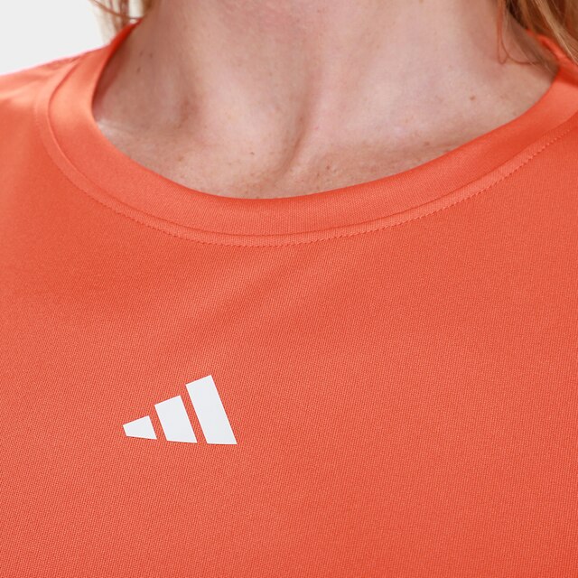 Camiseta Adidas Treino Básica Feminina