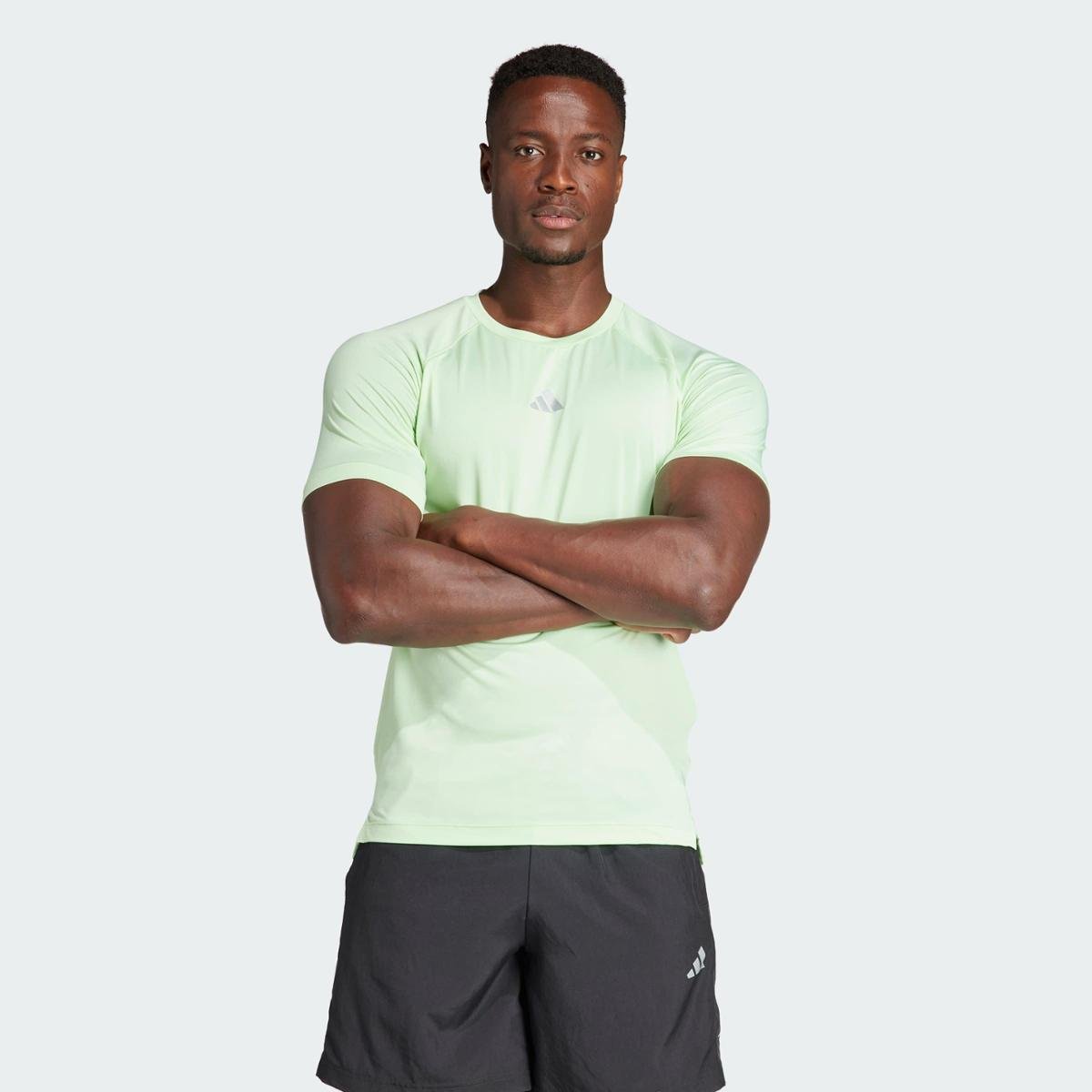 Camiseta Adidas Treino Gym+ Masculina Menor preço em Camiseta Adidas Treino Gym+ Masculina