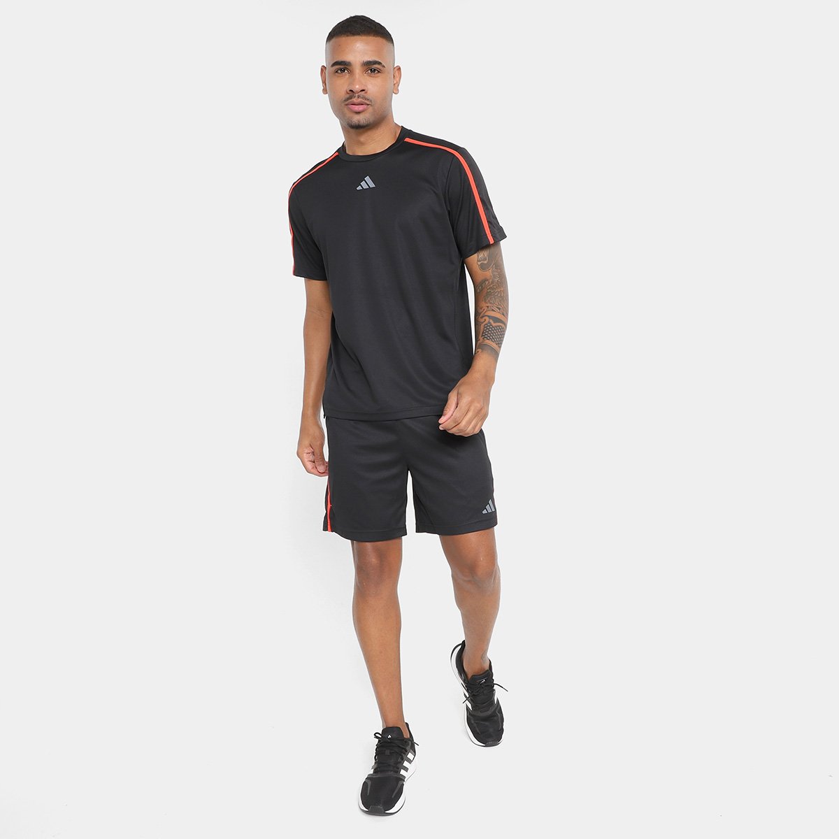 Camiseta Adidas Workout Base Masculina - 3