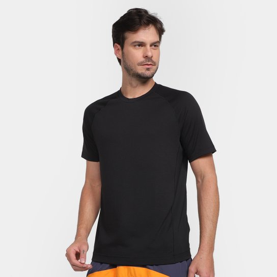 Camiseta Adidas Yoga Masculina - Preto Menor preço em Camiseta Adidas Yoga Masculina - Preto