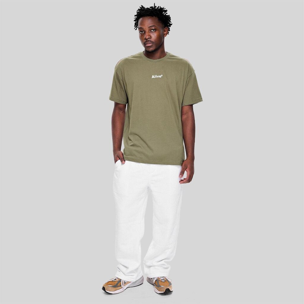Camiseta Alive Clássica Basic Unissex | Verde Musgo