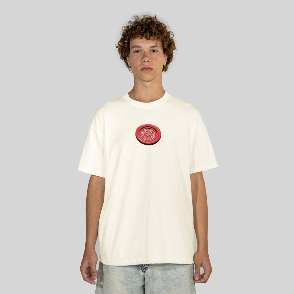 Camiseta Alive Clássica Label