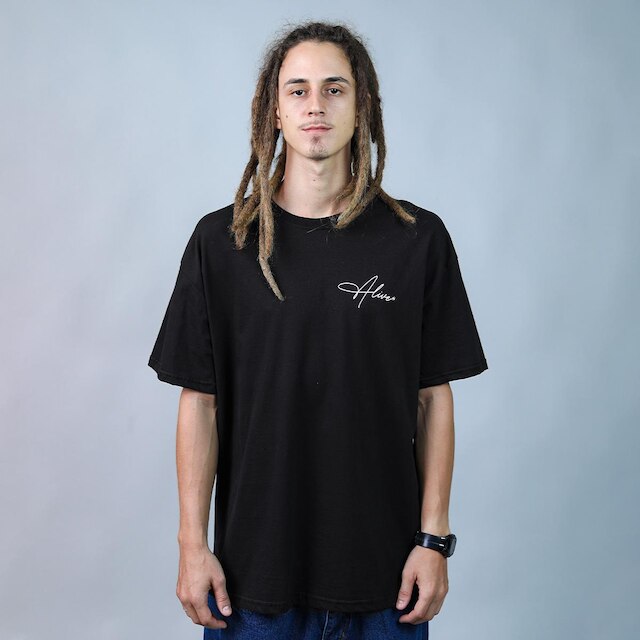 Camiseta Alive Signature Preto
