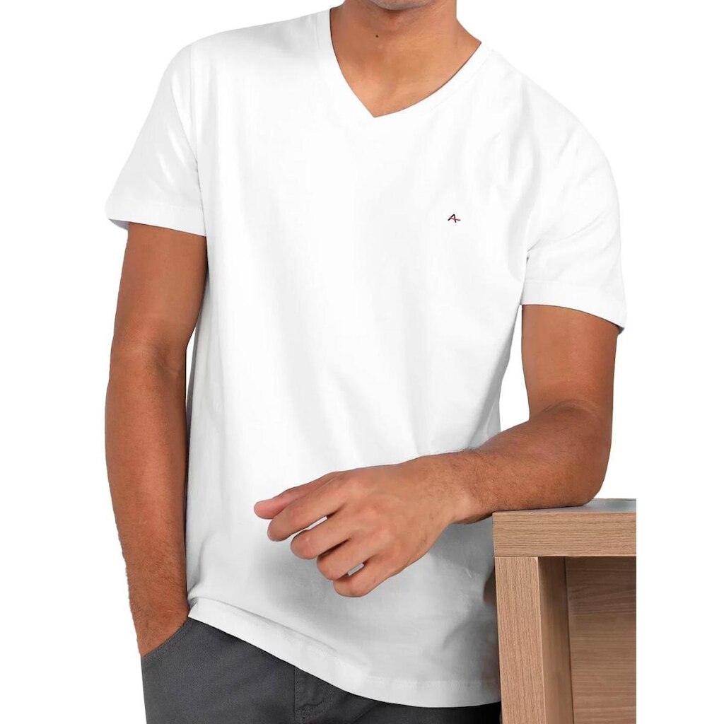 Camiseta Aramis Masculina Basic V-Neck Branca
