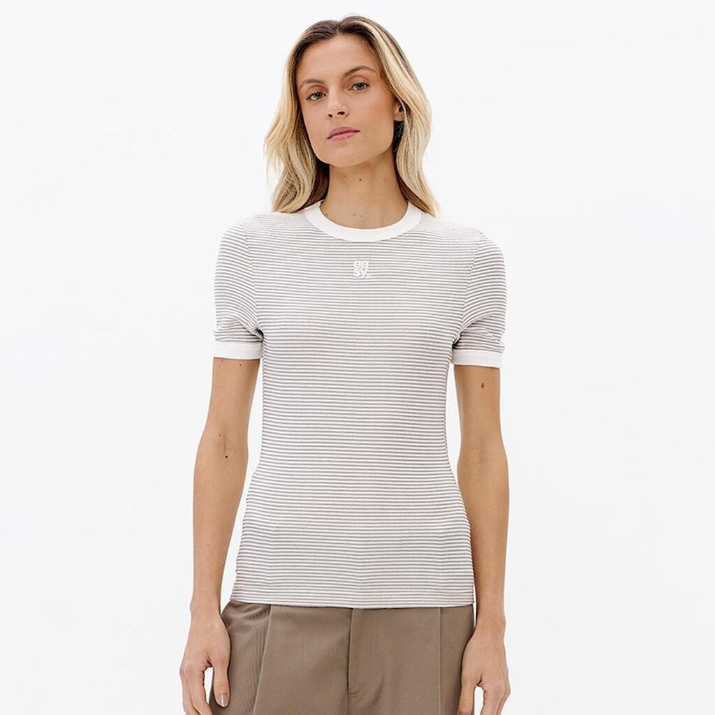 Camiseta Babylook Easy Lança Perfume Emb Feminino