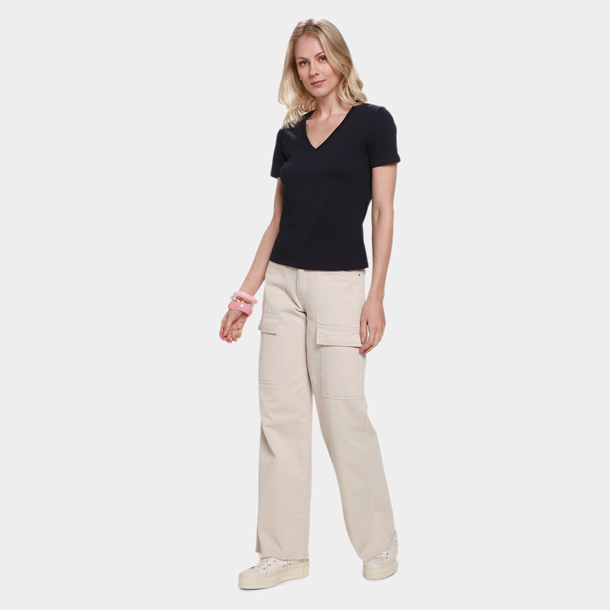 Camiseta Básica Hering Decote V Feminina - 3