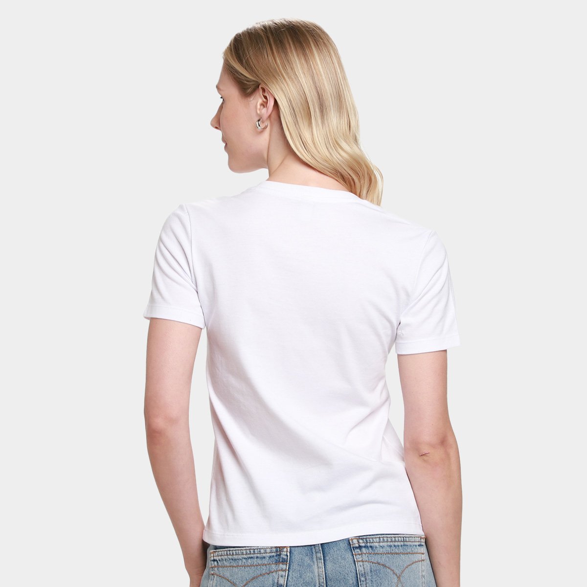 Camiseta Básica Hering Decote V Feminina - 1