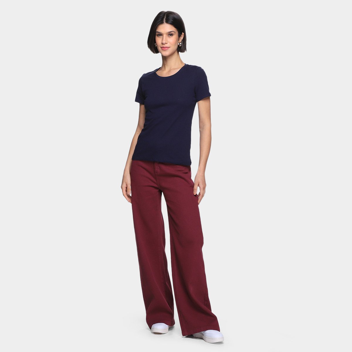 Camiseta Básica Hering Slim World Feminina - 3