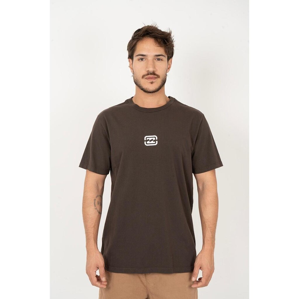 Camiseta Billabong B471A1120 Bracket Wave - Marrom
