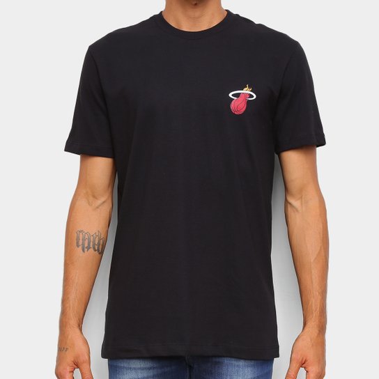 Menor preço em Camiseta Black Pack NBA Miami Heat New Era Logo Shield Masculina - Preto+Vermelho