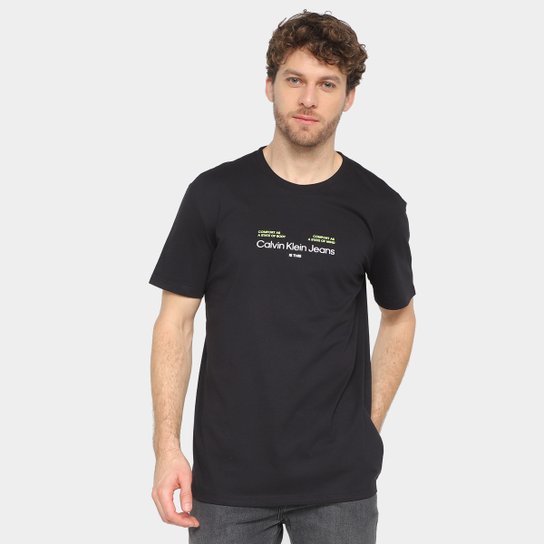Camiseta Calvin Klein Casual Masculina - Preto Menor preço em Camiseta Calvin Klein Casual Masculina - Preto