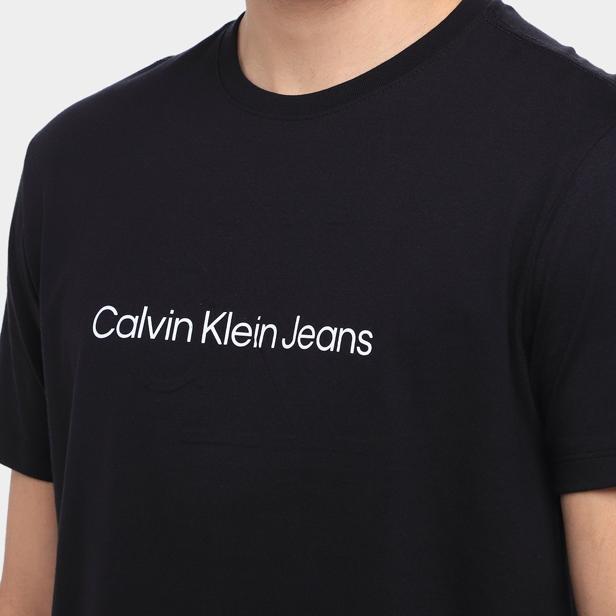 Camiseta Calvin Klein Embossed Masculina - 2