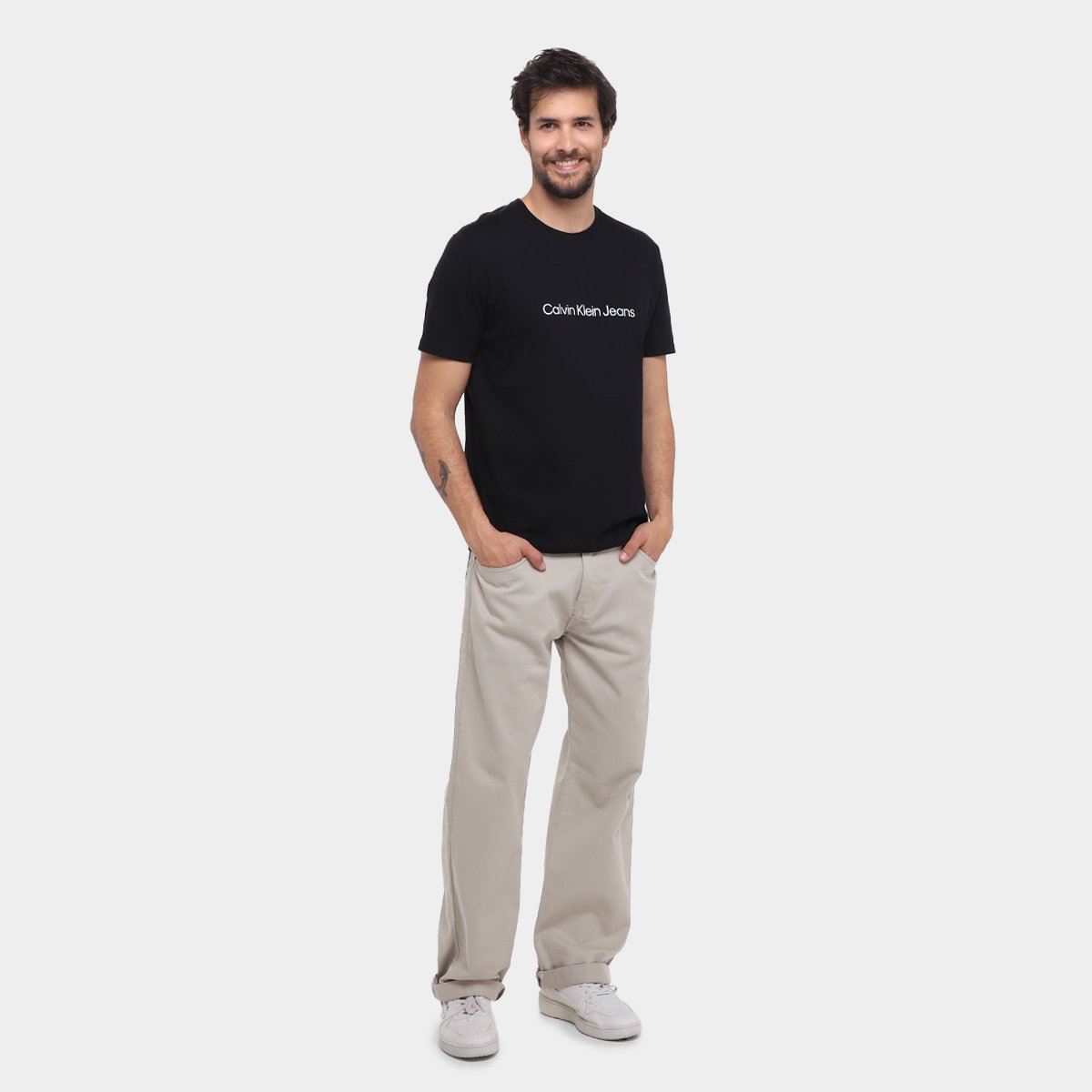 Camiseta Calvin Klein Embossed Masculina - 3