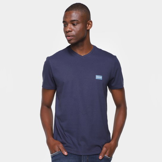 Camiseta Calvin Klein Gola V Masculina - Marinho Menor preço em Camiseta Calvin Klein Gola V Masculina - Marinho