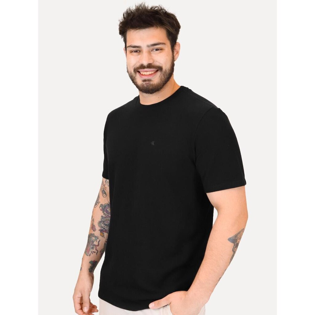 Camiseta Calvin Klein Jeans Masculina Gola Dupla CK Logo Preta