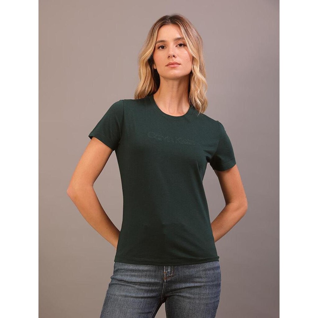 Camiseta Calvin Klein Logo Embossed Bordado