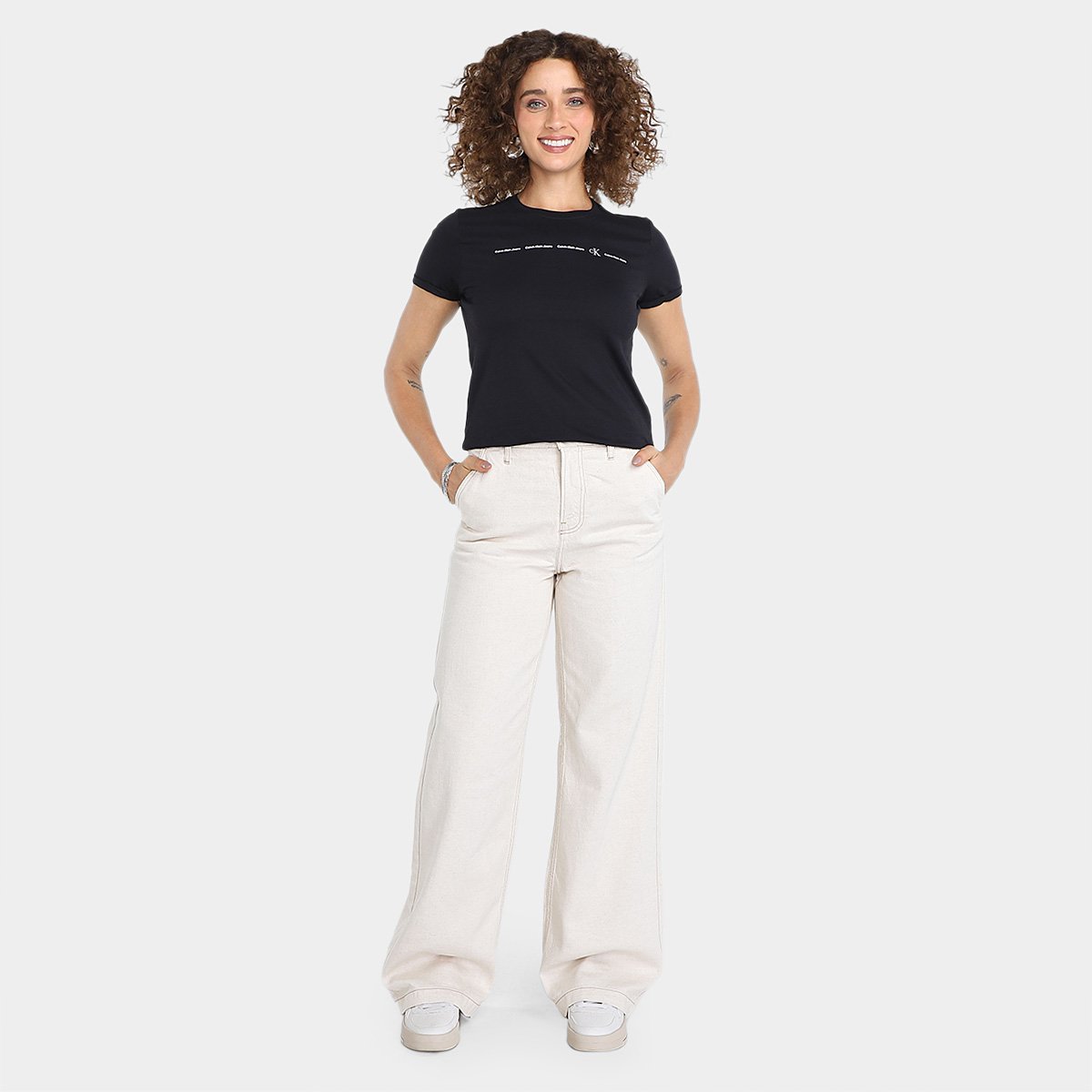 Camiseta Calvin Klein Logo Feminina - 3