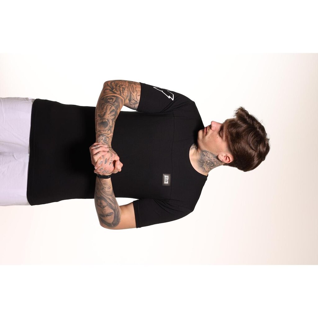 Camiseta Capita Preta Yon