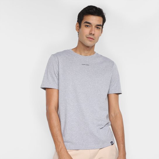 Camiseta Cavalera Institucional Basic Masculina - Mescla Menor preço em Camiseta Cavalera Institucional Basic Masculina - Mescla