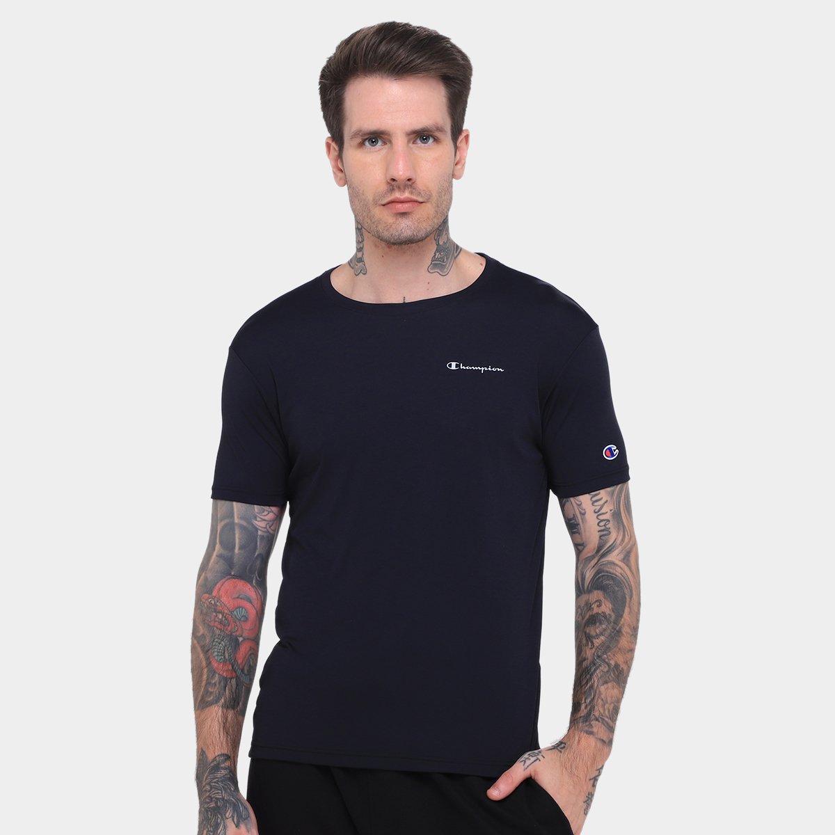 Camiseta Champion Dry Mini Script  Masculina é boa?