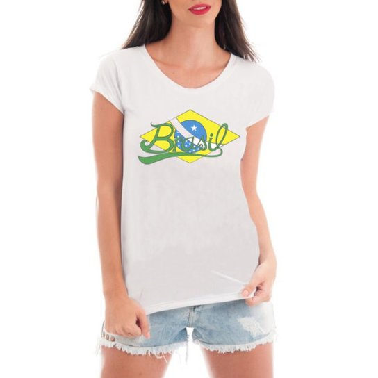 Camiseta Criativa Urbana de Renda Bandeira do Brasil - Branco Menor preço em Camiseta Criativa Urbana de Renda Bandeira do Brasil - Branco