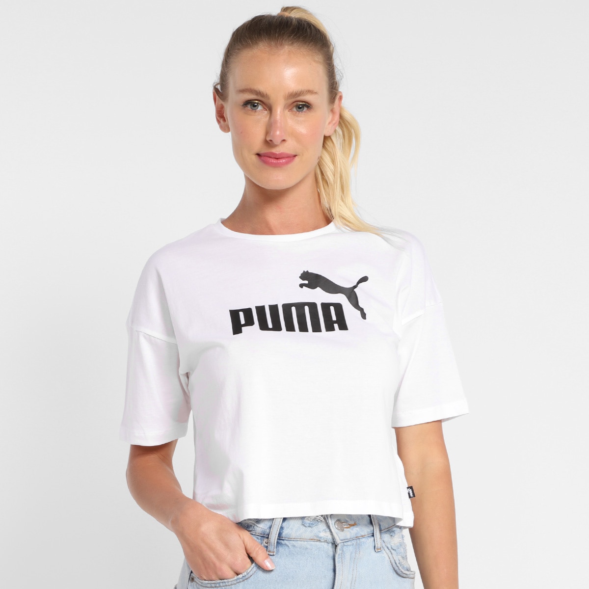 Camiseta Cropped Puma Essentials Logo Feminina Menor preço em Camiseta Cropped Puma Essentials Logo Feminina