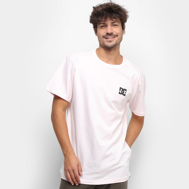 Camiseta DC Shoes Basic Masculina - Rosa Claro Menor preço em Camiseta DC Shoes Basic Masculina - Rosa Claro