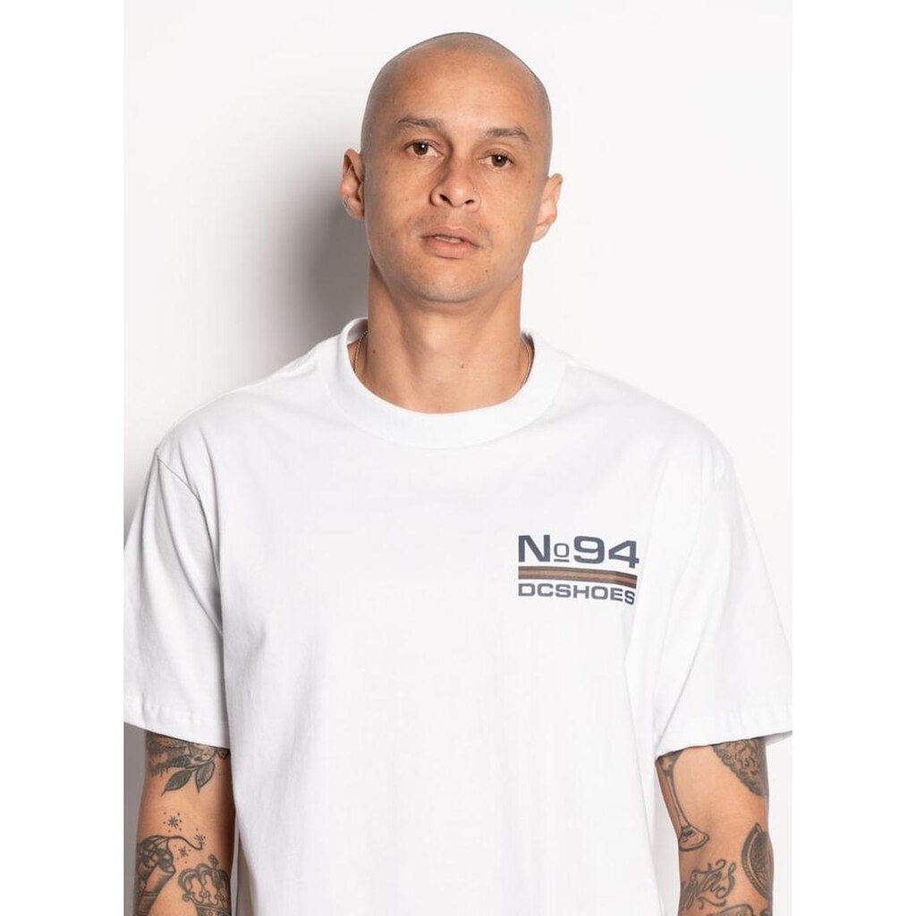 Camiseta Dc Shoes M/C No 94 Worker Compass Branco P