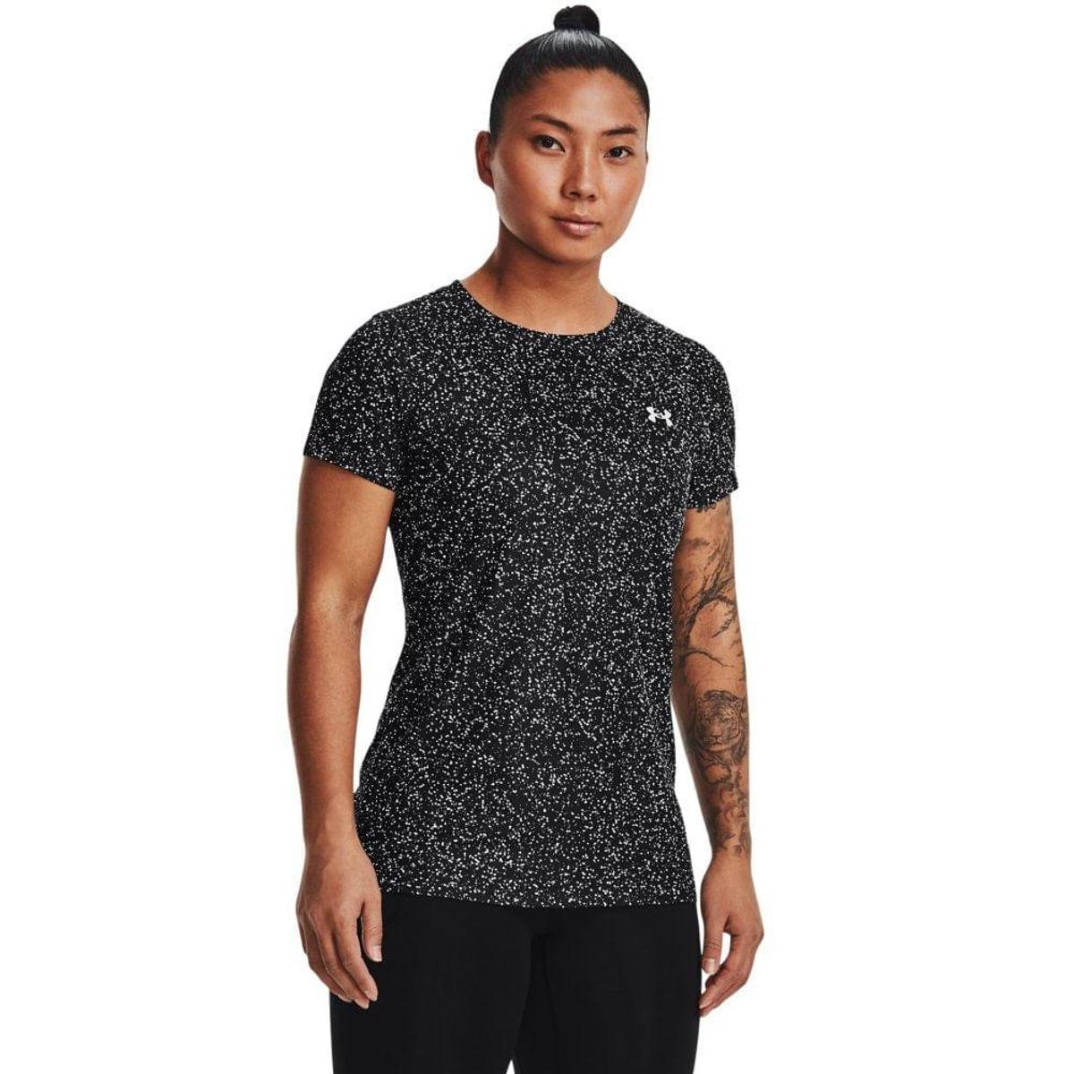 Camiseta de Treino Feminina Under Armour Tech Nova SSC Menor preço em Camiseta de Treino Feminina Under Armour Tech Nova SSC