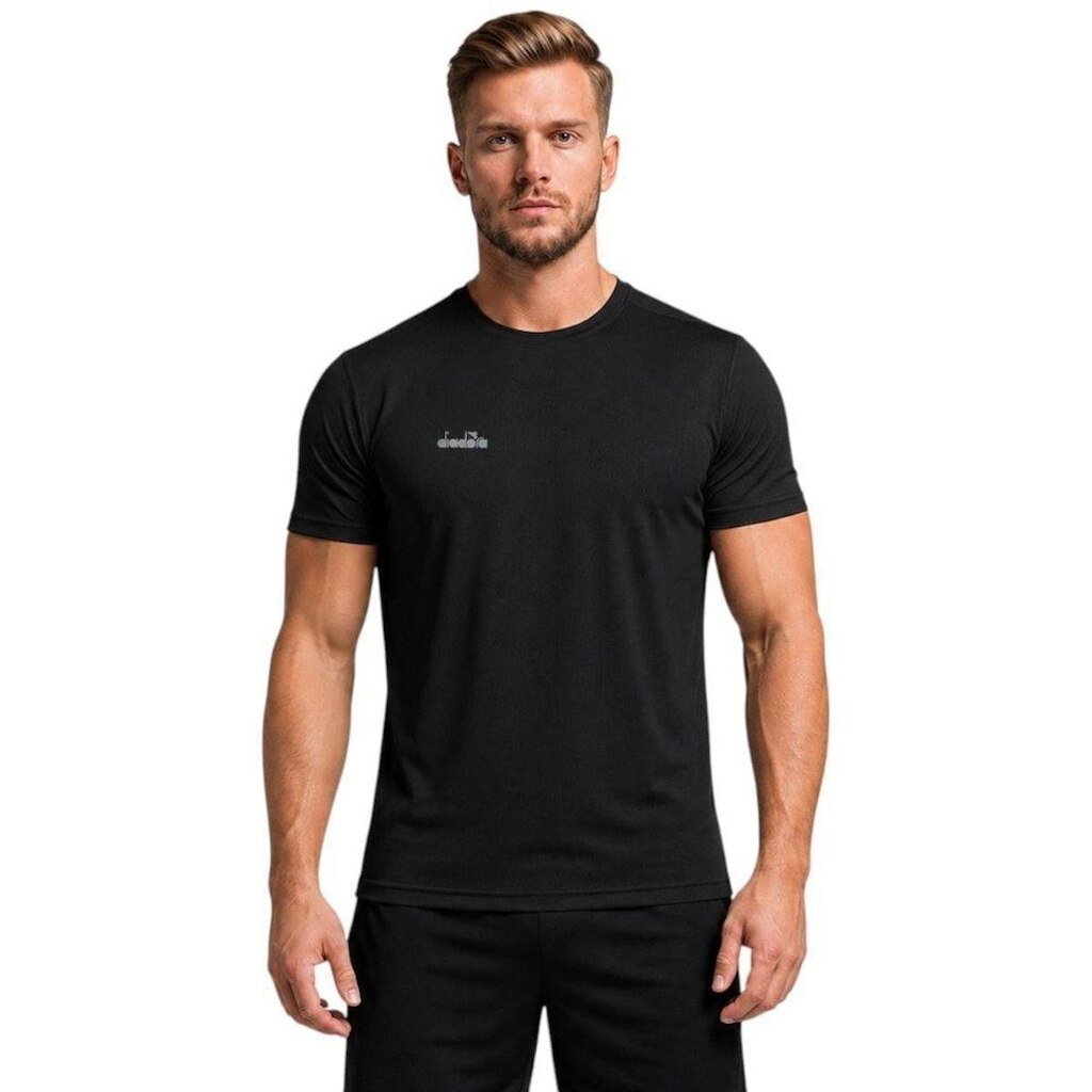 Camiseta Diadora Small Logo Linear Masculina - Preto XGG