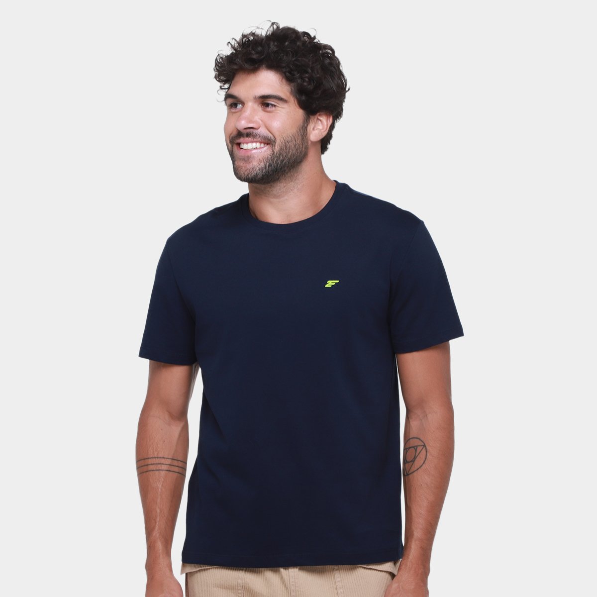 Camiseta Ellus Fine 2E Classic Masculina Menor preço em Camiseta Ellus Fine 2E Classic Masculina