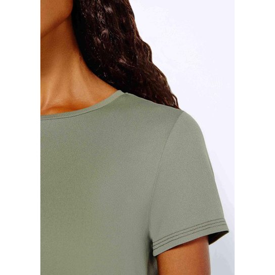Camiseta Esportiva Hering Sports Manga Curta Easy Dry Feminina