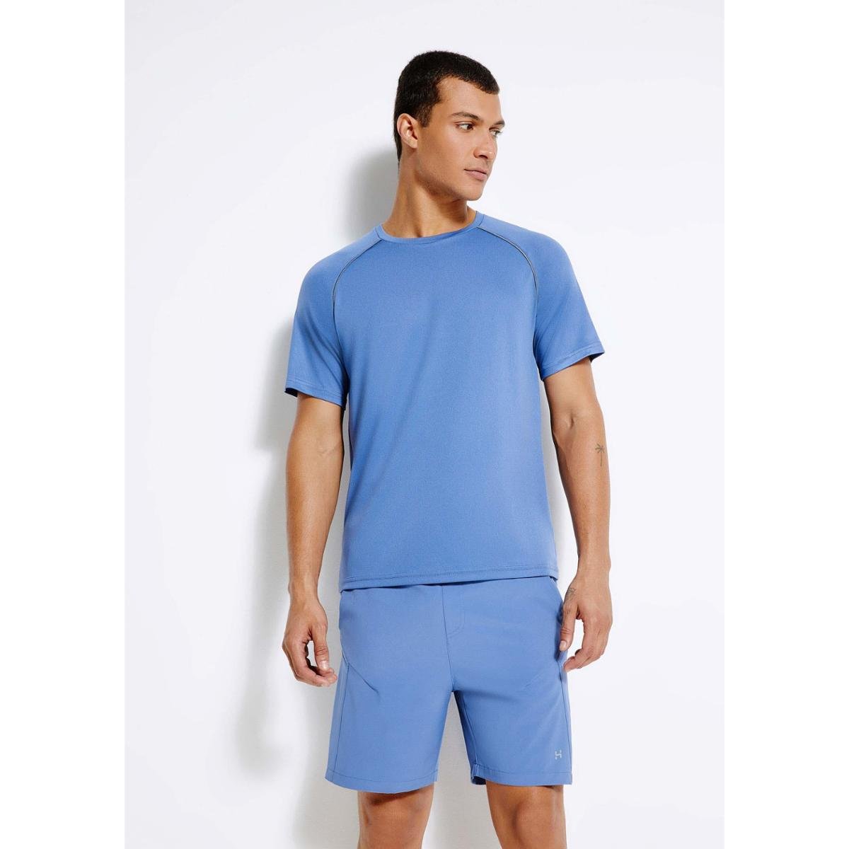 Camiseta Esportiva Hering Sports Manga Curta Raglan Masculina Menor preço em Camiseta Esportiva Hering Sports Manga Curta Raglan Masculina