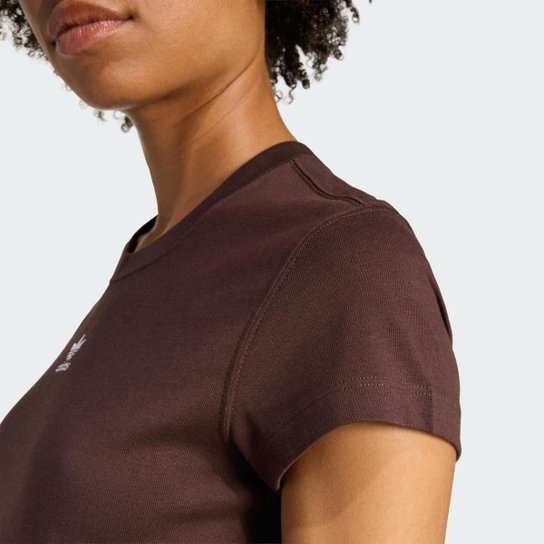 Camiseta Essentials Slim Adidas Feminina