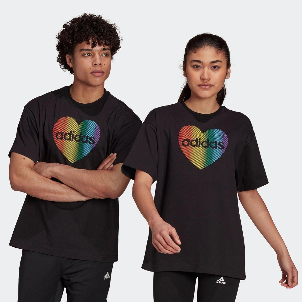 Camiseta Estampada adidas Pride Heart (Gênero Neutro) Adidas