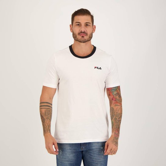Camiseta Fila Classic Branco - Branco Menor preço em Camiseta Fila Classic Branco - Branco