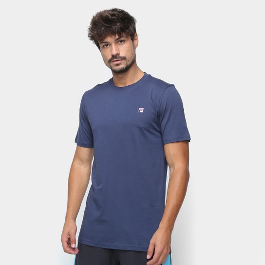 Camiseta Fila Classic Pima Masculina - Marinho Menor preço em Camiseta Fila Classic Pima Masculina - Marinho